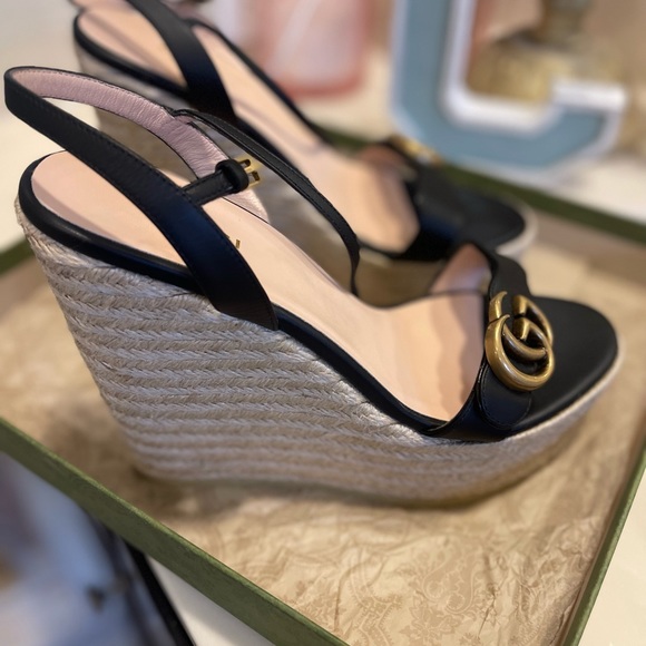 Brand new never worn only tried on to high for me diagnosed with knee issues - Picture 6 of 8